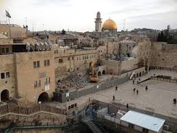 الاحتلال يحفر نفقاً جديداً أسفل ساحة البراق