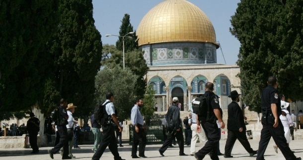 قريع: دعوات منظمات صهيونية لاقتحام واسع للمسجد الأقصى إجراءات جبانة