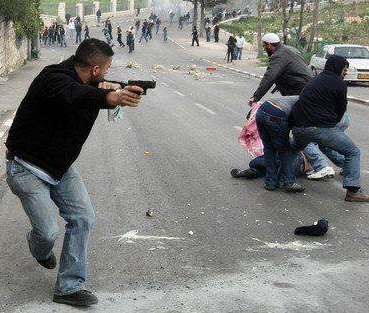 “مستعربون” يعتقلون شاب مقدسي من العيسوية