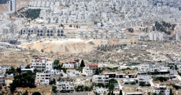 نشر عطاءات استيطانية لبناء مئات الوحدات في الضفة والقدس عقبة أمام أي فرصة سلام