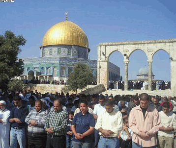 40 ألف مصلٍ أدوا صلاة الجمعة في الأقصى