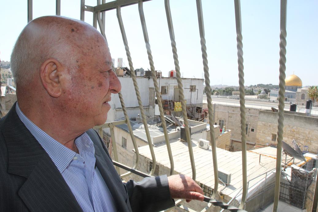 قريع يحذّر من تصاعد التحريض الإسرائيلي العنصري