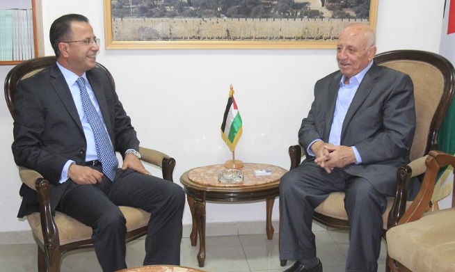 قريع يستقبل السفير الأردني لبحث أخر المستجدات السياسية
