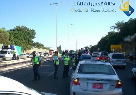 اعتقال شاب بتهمة “طعن” مستوطنيْن في القدس