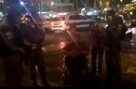 اعتقال مقعد من باب العامود بالقدس