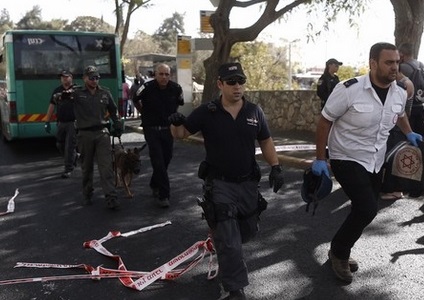 إصابة 194 فلسطينيا في مواجهات مختلفة بالقدس