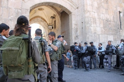 الاحتلال يتقاسم الأدوار مع المستوطنين في استهداف المقدسيين