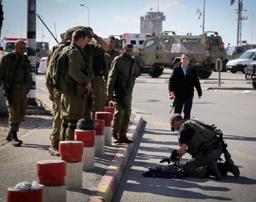 اعتقال شاب بزعم محاولته دهس مستوطنين بالقدس