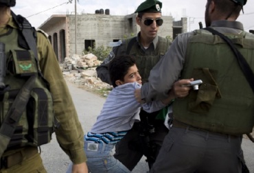 اعتقال طالبة مدرسة من سلوان بحجة “حيازة سكين”