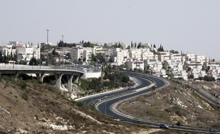 كنيس يهودي بمستوطنة شمال القدس