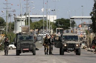 اصابة 8 شبان بمواجهات في قرية قطنة شمال غرب القدس