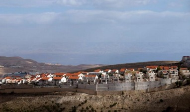 بلدية الاحتلال جمدت تراخيص البناء للمقدسيين منذ سنوات