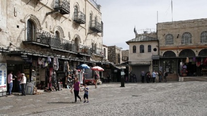 الاحتلال يشرع بترميم اجزاء من مسجد النبي صموئيل التاريخي