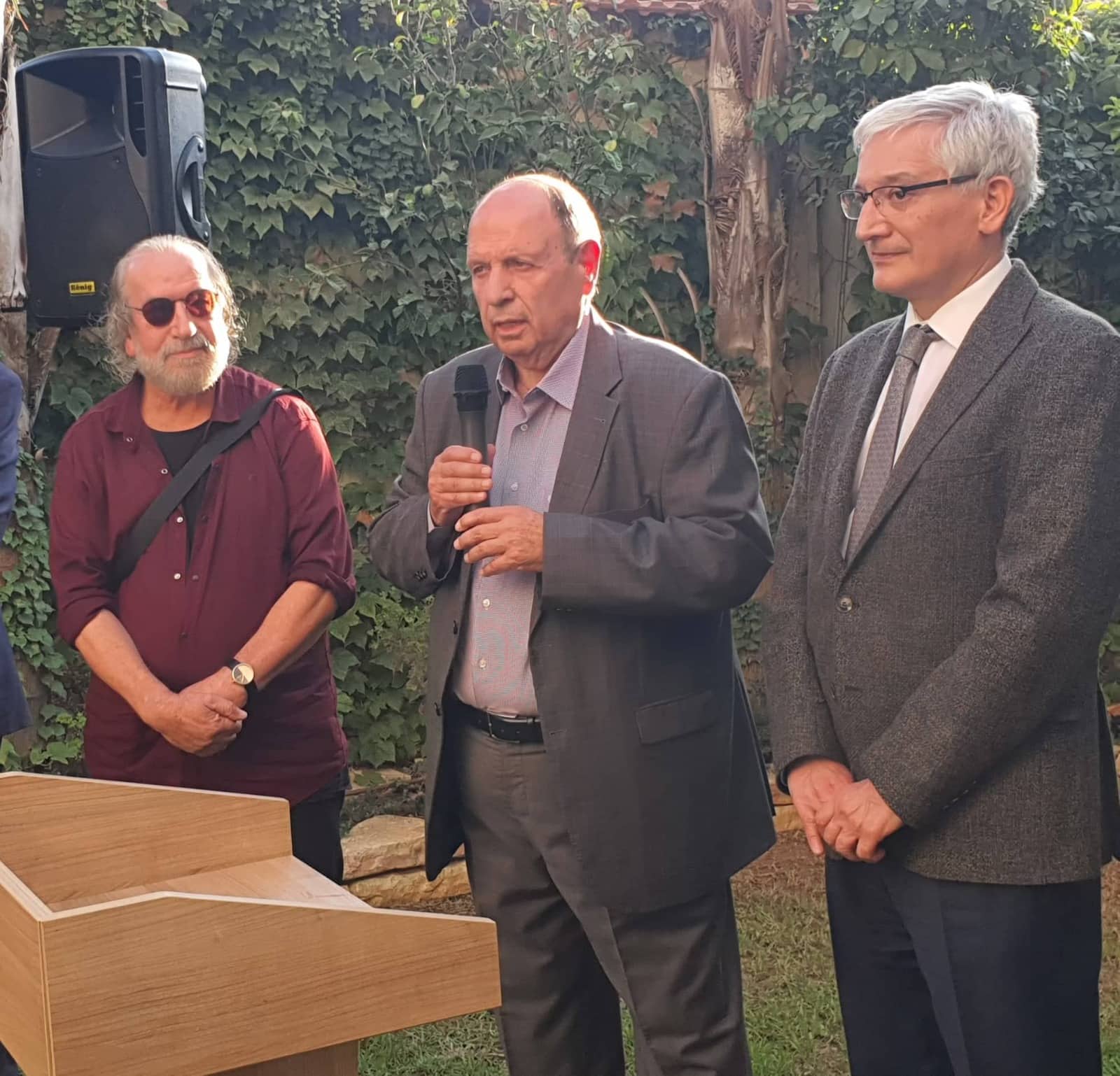 الحسيني: (القدس كانت وما زالت وستبقى تسكن فينا)  تظاهرة فنية جسدتها ريشة الفنان المقدسي طالب دويك في المركز الثقافي التركي بالقدس