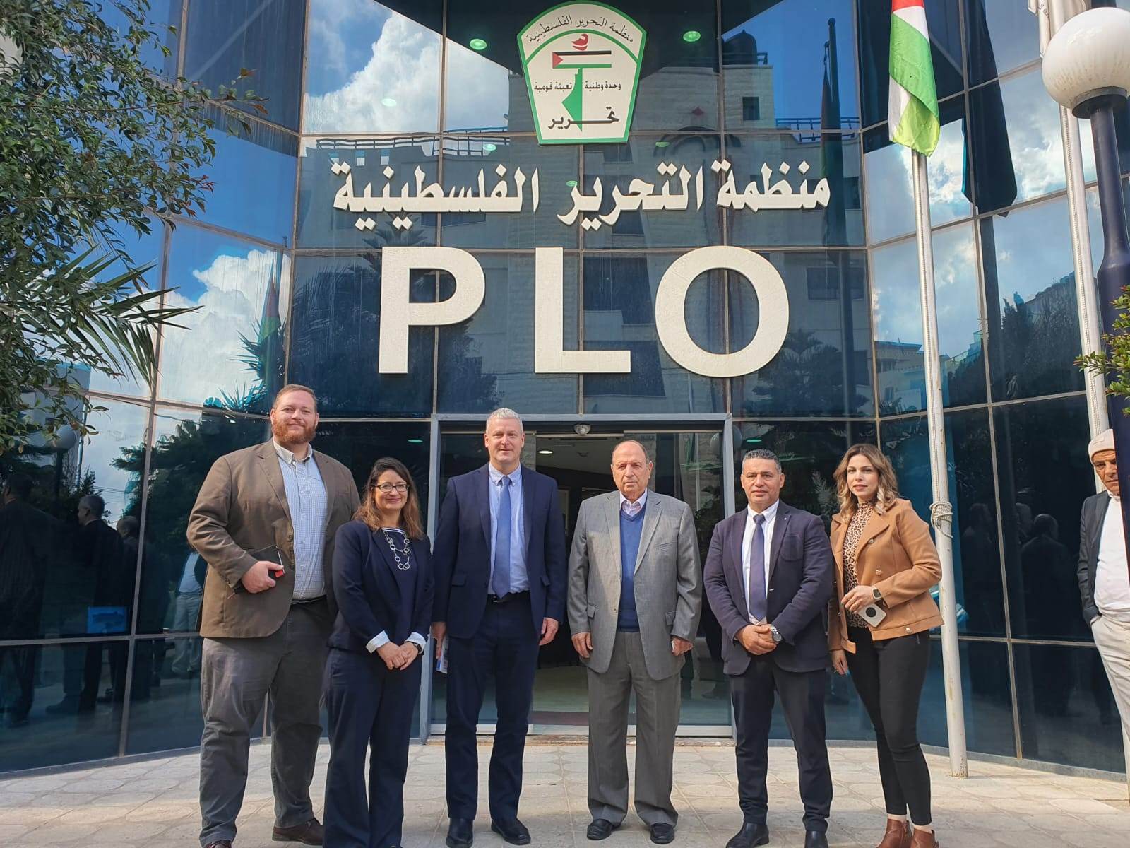 الحسيني لدى لقائه وفد سياسي امريكي يدعو الى الانتصار للحقوق الوطنية الفلسطينية وردع التطرف الإسرائيلي القادم