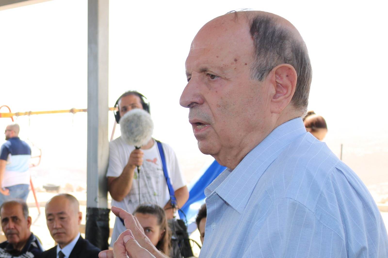 الحسيني: الفلسطينييون يخوضون ملحمة بطوليّة عنوانها المسجد الأقصى ويقفون سداً منيعاً أمام المخطّطات الإسرائيليّة