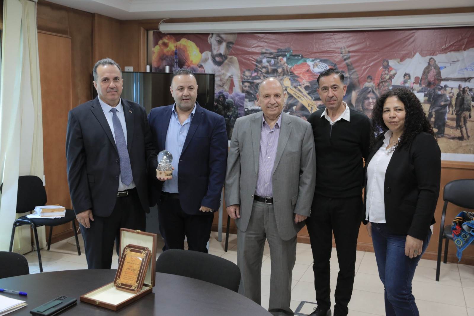 اللجنة الوطنية للتربية والثقافة” و”دائرة شؤون القدس” تختتمان مشاريع مسلسل باب العامود و”إحياء التراث” ضمن المنحة العراقية/